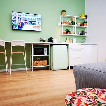 Sunny Flat 50 Meters From The Metro Διαμέρισμα Μιλάνο Εξωτερικό φωτογραφία