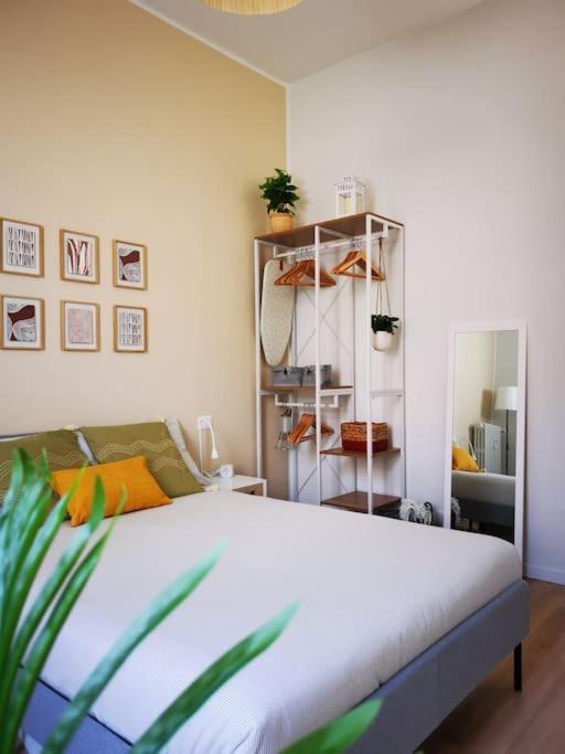 Sunny Flat 50 Meters From The Metro Διαμέρισμα Μιλάνο Εξωτερικό φωτογραφία