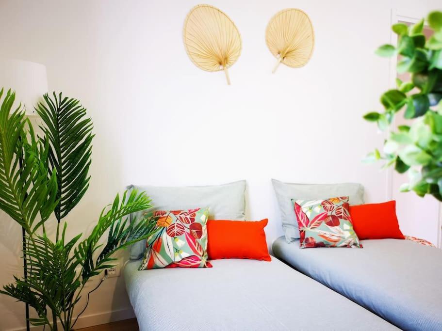 Sunny Flat 50 Meters From The Metro Διαμέρισμα Μιλάνο Εξωτερικό φωτογραφία